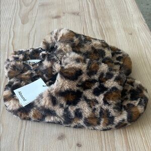Abound Leopard Print Faux Fur Slide Slippers in Brown and Black